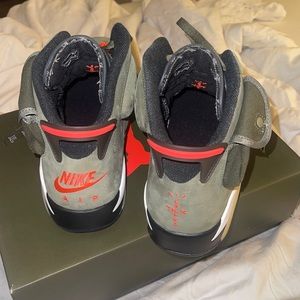 Jordan 6 Retro Travis Scott